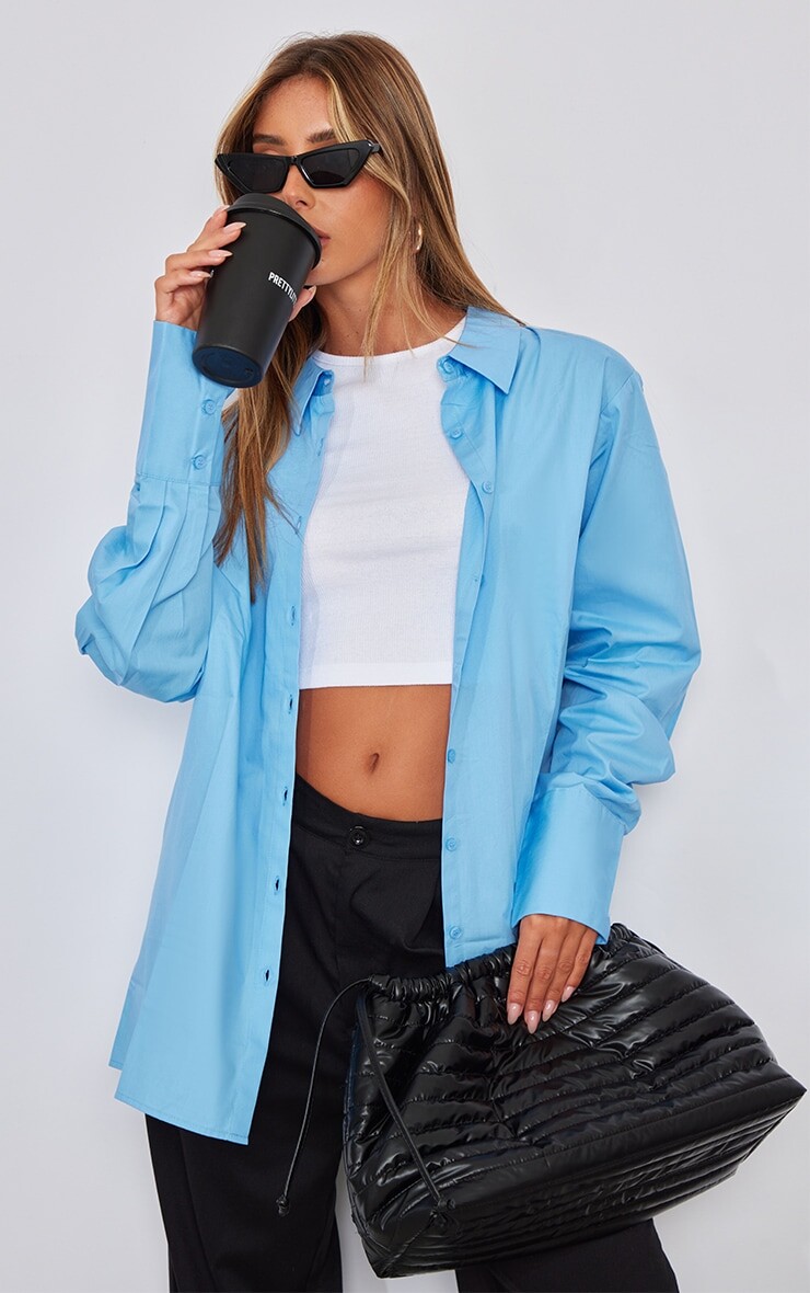 

PrettyLittleThing Рубашка из поплина оверсайз василькового цвета с манжетами