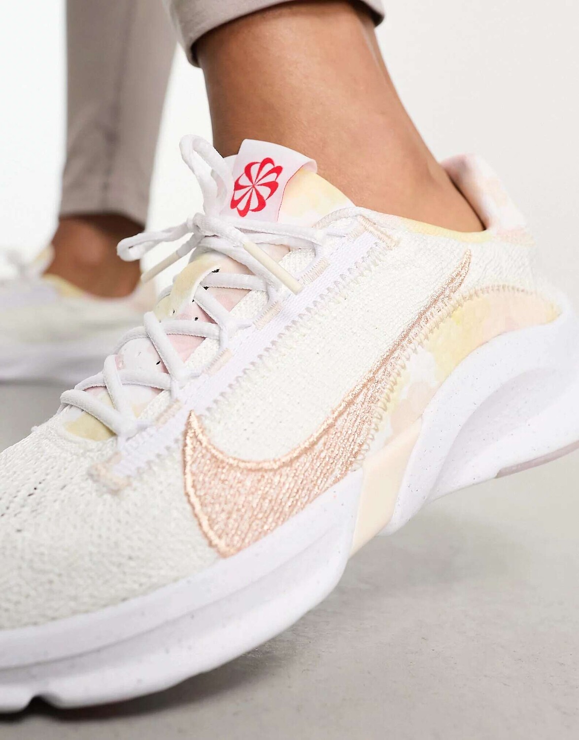 

Белые кроссовки премиум-класса Nike Zoom Superrep 3 Flyknit NN, Белый