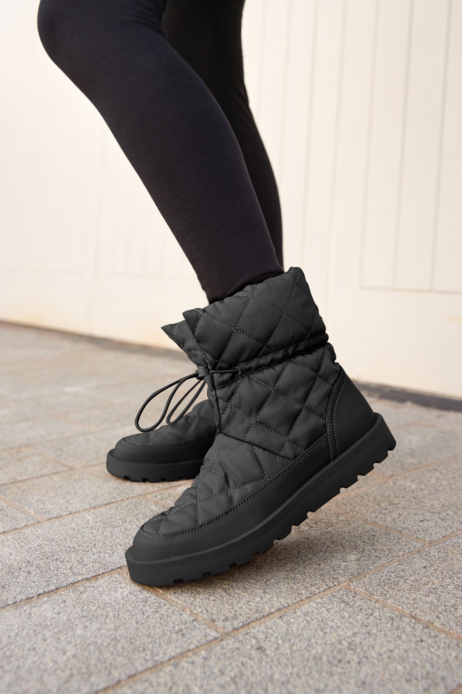 Стеганые туфли Forever Comfort Next, черный стеганые кожаные слипоны forever comfort с технологией motionflex next черный