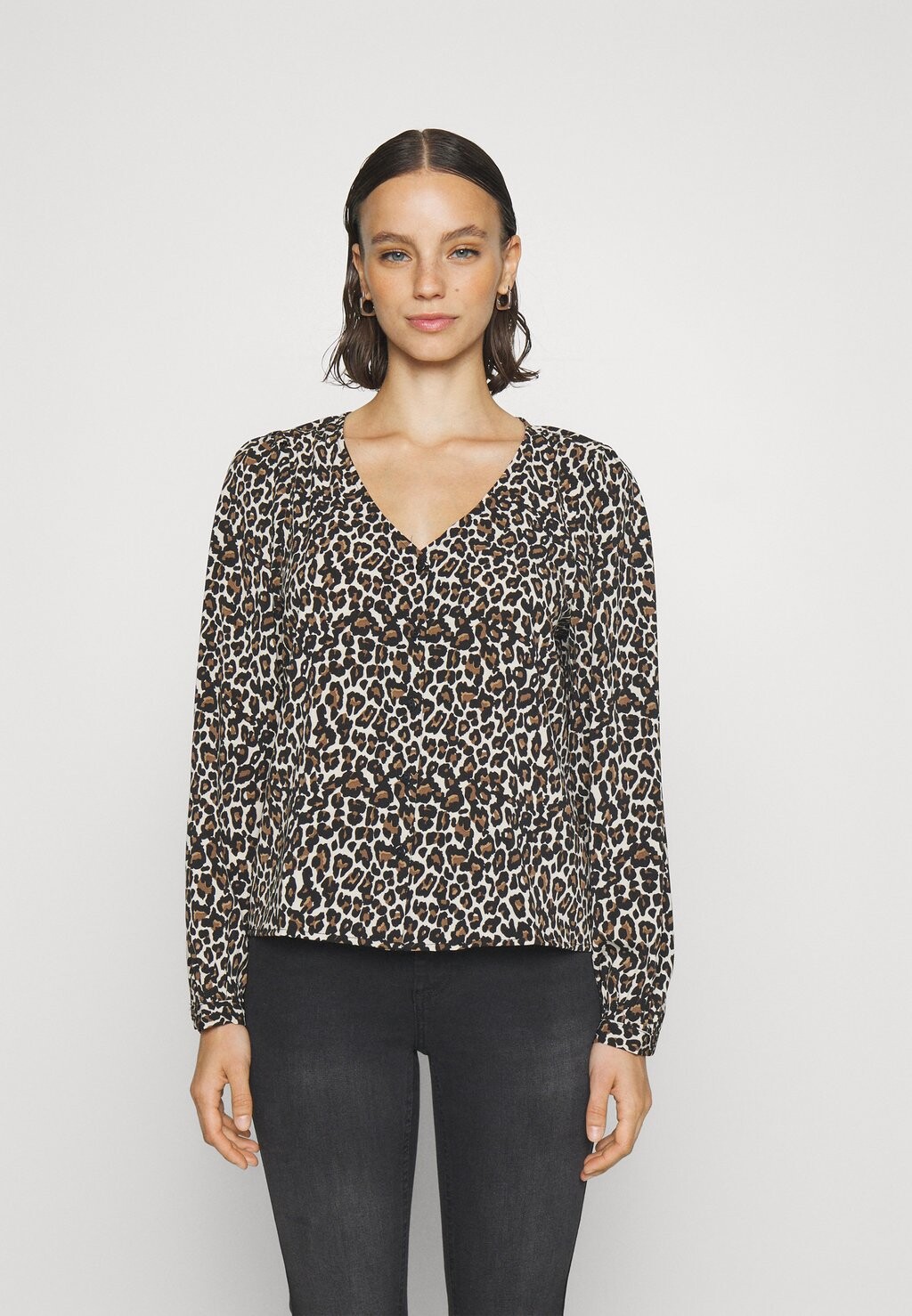 

Блузка Vero Moda