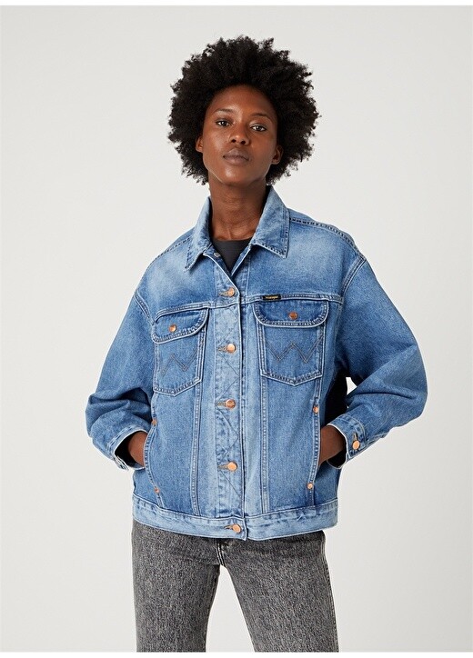 

Женская летняя куртка стандартного кроя с длинными карманами Wrangler