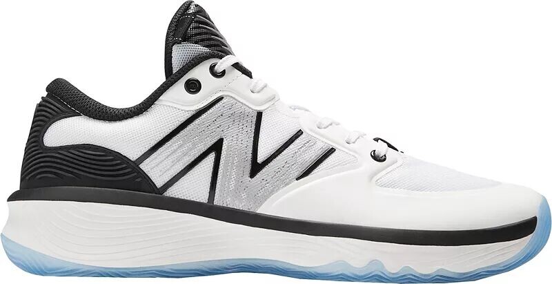 

Баскетбольные кроссовки New Balance Hesi Low