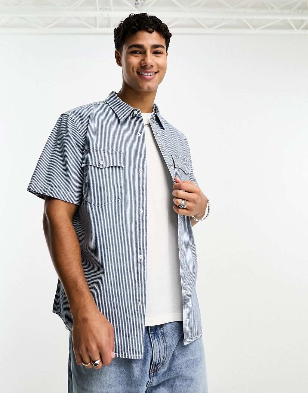 

Синяя рубашка свободного кроя в западную полоску Levi's