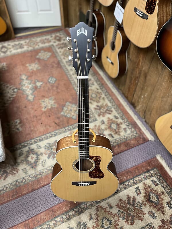 

Акустическая гитара Guild Westerly Collection BT-240E Baritone 2021 - Present - Natural