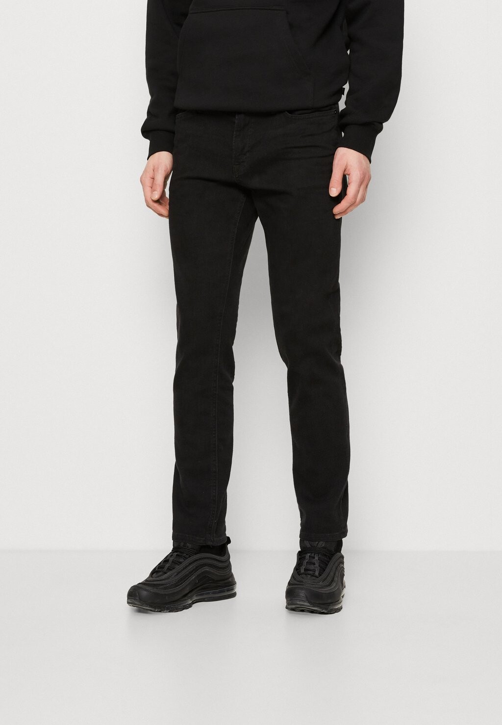 

Джинсы прямого кроя Jack & Jones