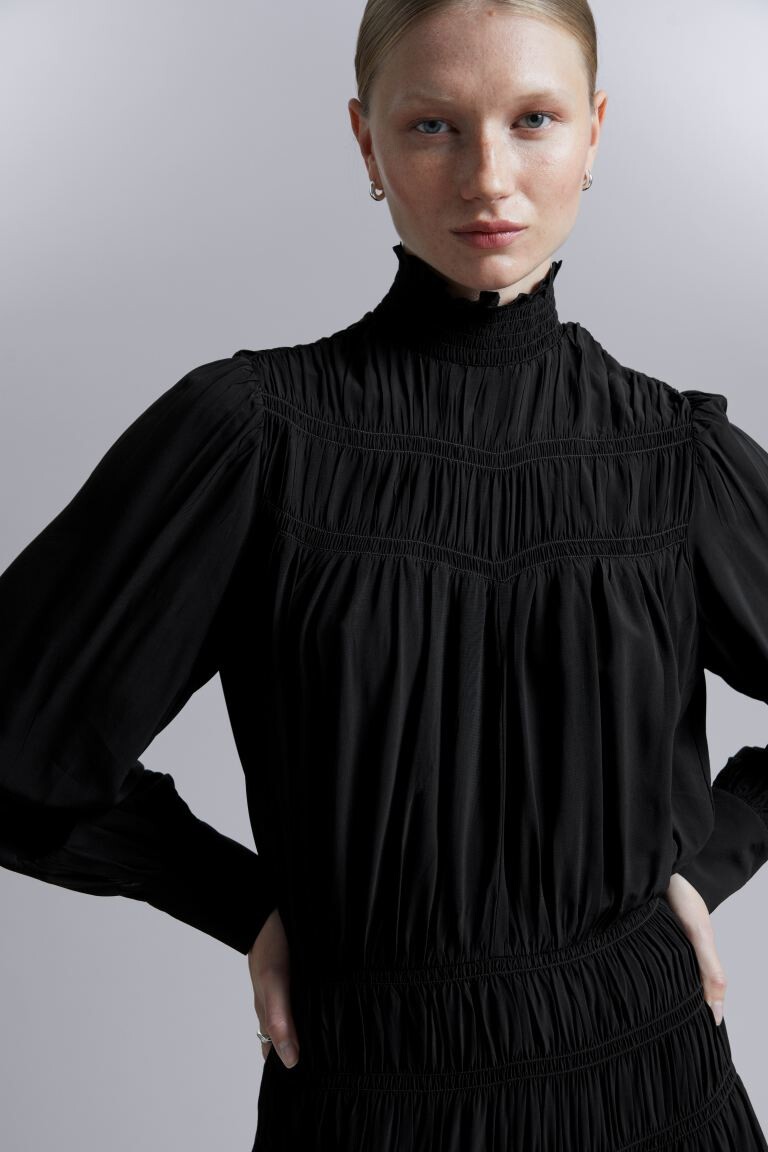 

Мини-платье с присборенным воротником H&M, черный