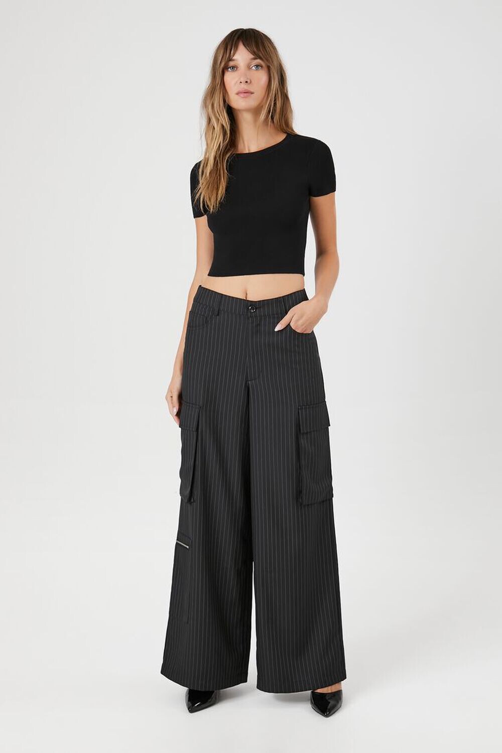 

Широкие брюки каро в тонкую полоску Forever 21, черный