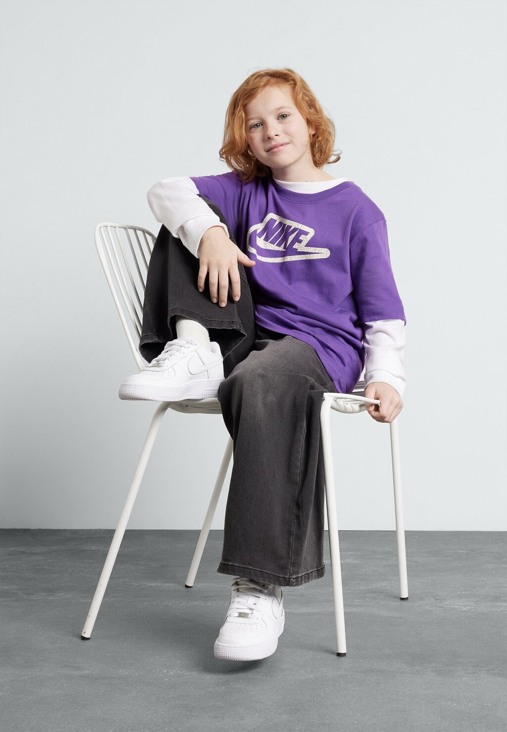 

Футболка с принтом TEE CLUB UNISEX Nike Sportswear, цвет purple cosmos