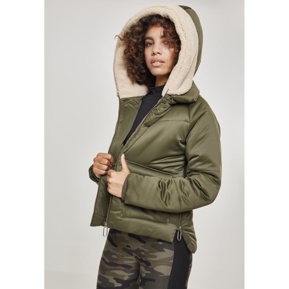 

Парка Urban Classics Herpa Hooded, зеленый