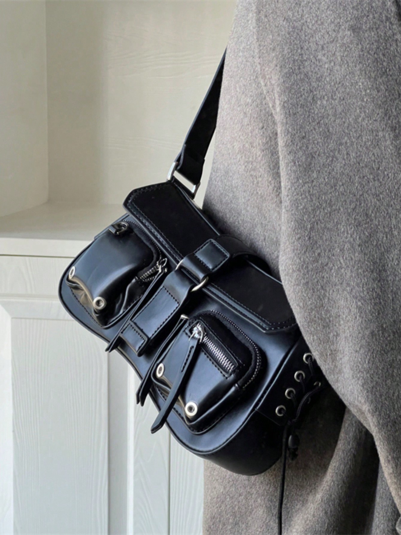 Новая модная тенденция, черный мини повседневная сумка через плечо с тканой текстурой и шнурком черный