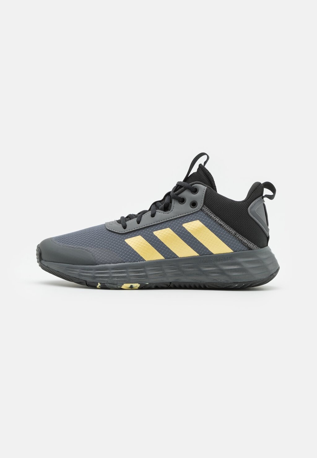 

Кроссовки Adidas