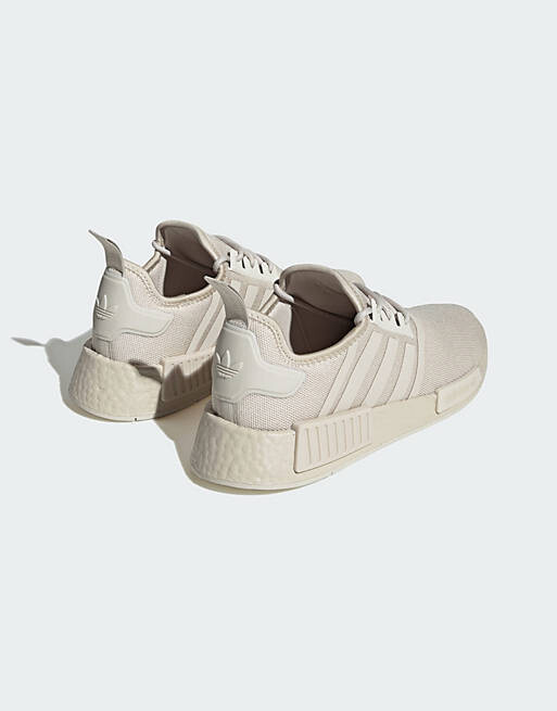 

Серые кроссовки adidas Originals NMD