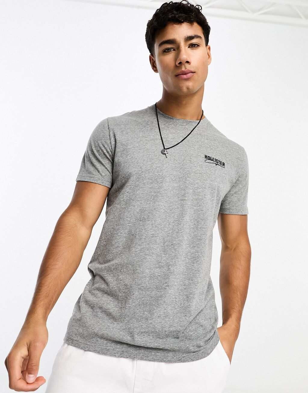 

Серая меланжевая футболка с логотипом Hollister, Серый