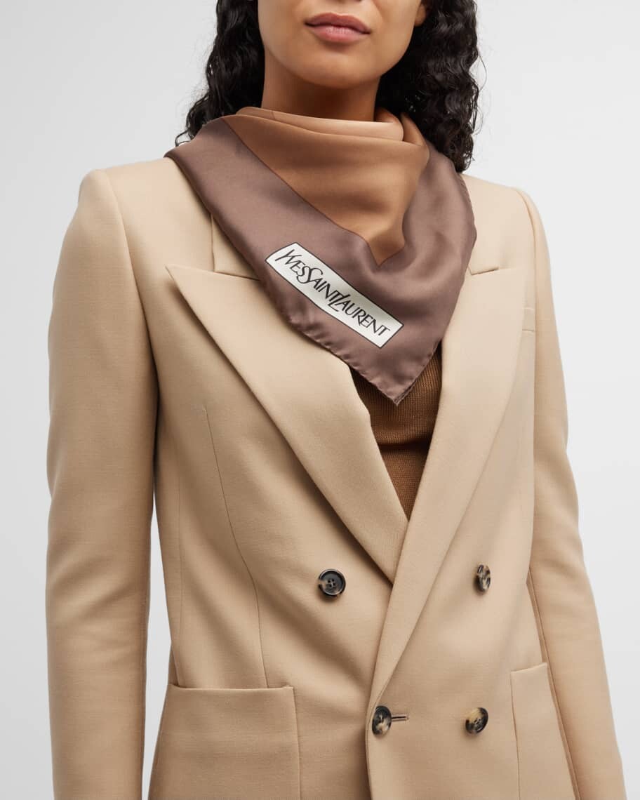 

Шарф Gradient Concentric Square Square Saint Laurent