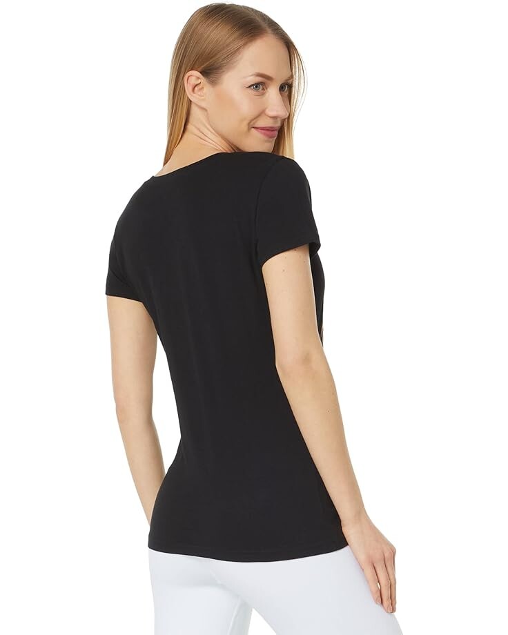

Футболка U.S. POLO ASSN. Triple USPA V-Neck Graphic Tee, черный
