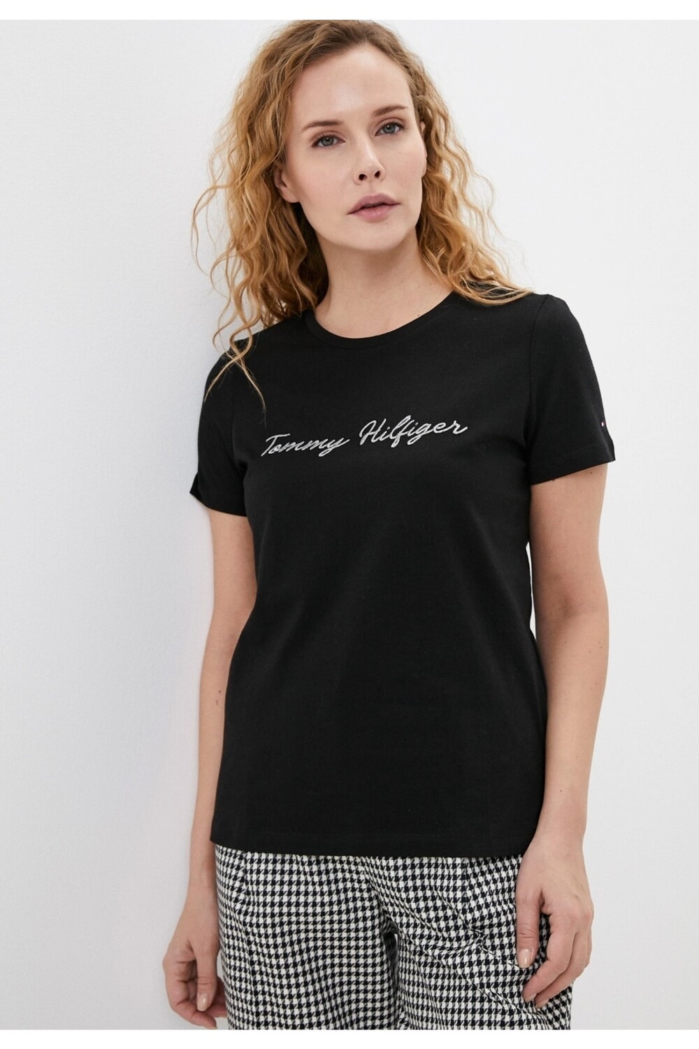 

Футболка Tommy Hilfiger, черный