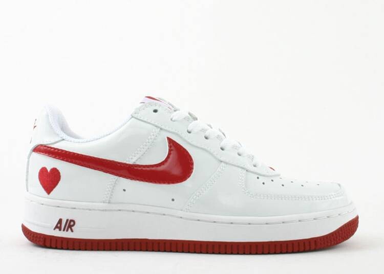 

Кроссовки Nike WMNS AIR FORCE 1, белый