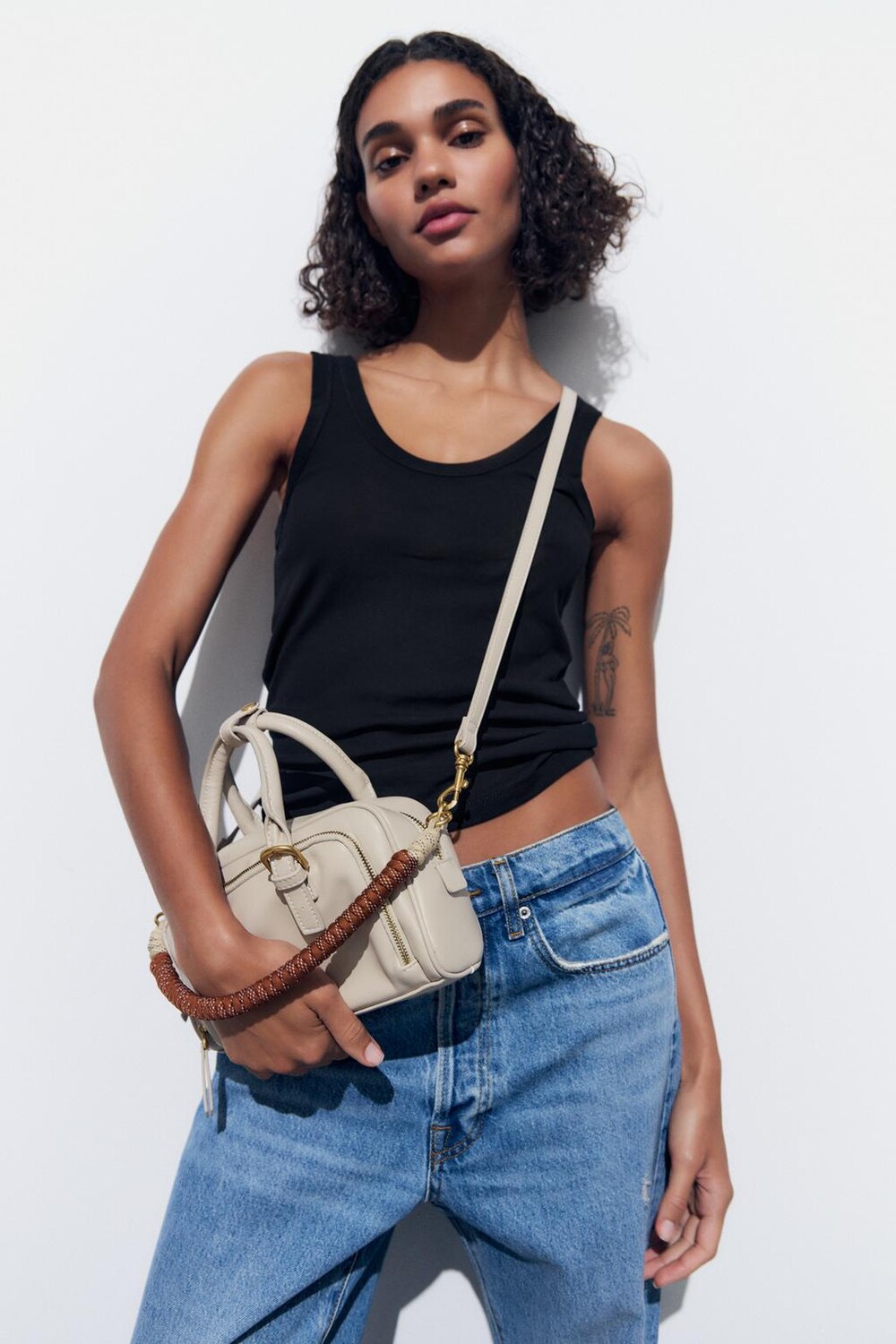 

Сумка для боулинга с веревочными ремнями ZARA, экрю