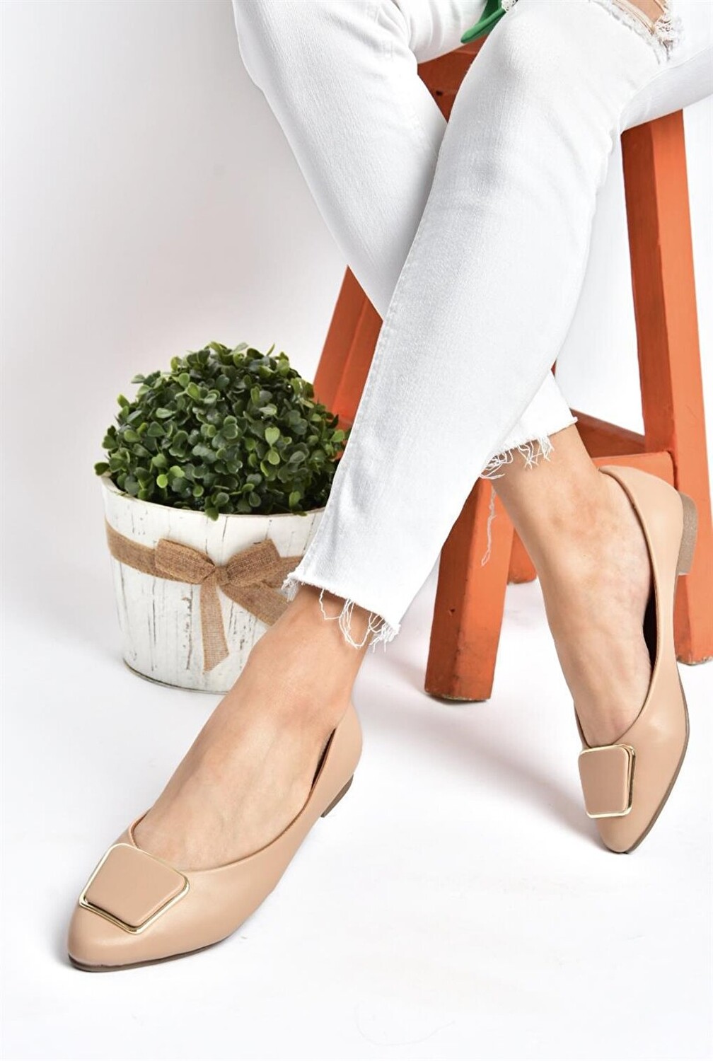 

P726776309 Женские балетки с кожаной пряжкой Fox Shoes