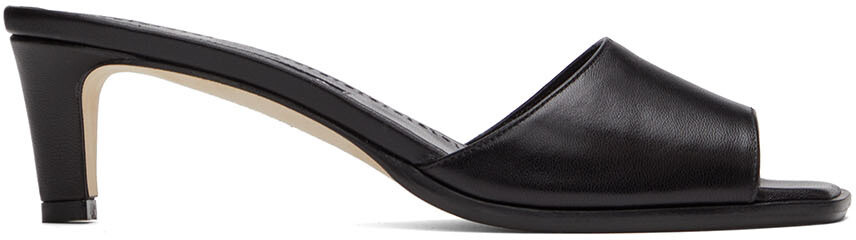 

Черные босоножки на каблуке Araspemu Manolo Blahnik