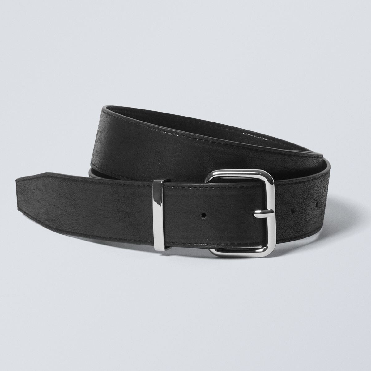 

Ремень Weekday Faux Leather With Buckle, черный