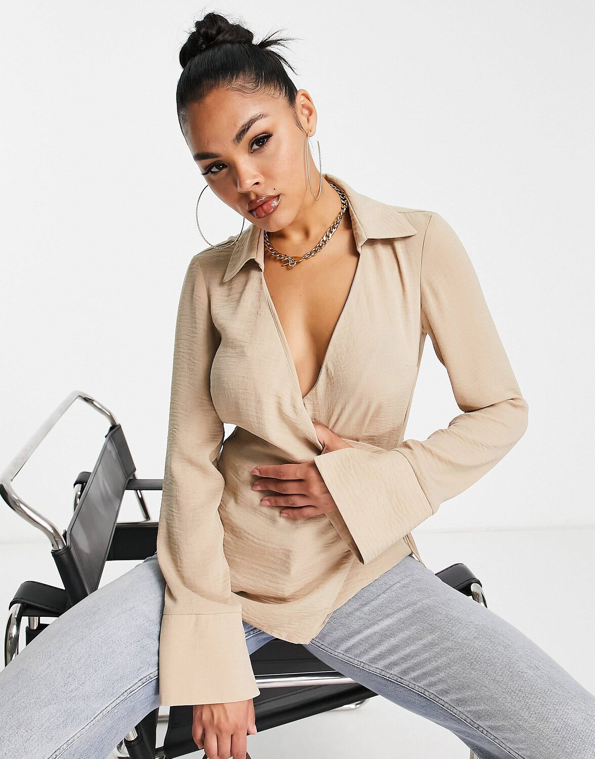 

Рубашка с запахом ASOS DESIGN из натурального камня