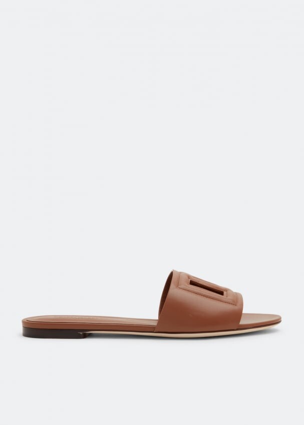 

Слиперы DOLCE&GABBANA Bianca embossed slippers, коричневый