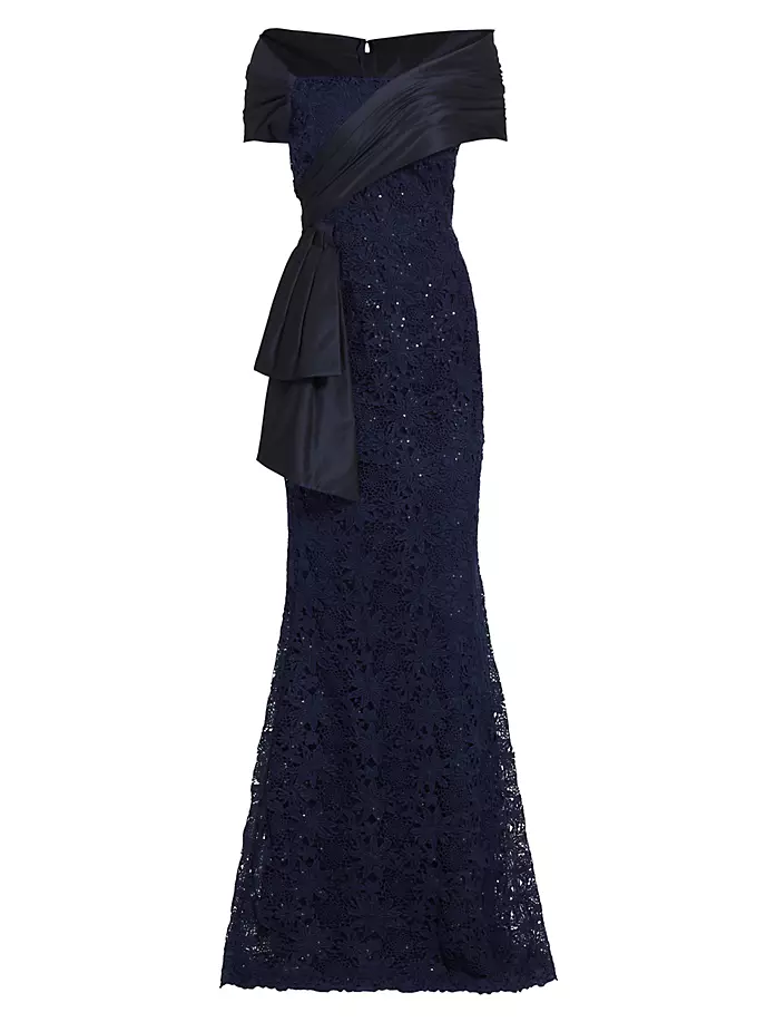 Кружевное платье с открытыми плечами Teri Jon By Rickie Freeman, темно-синий