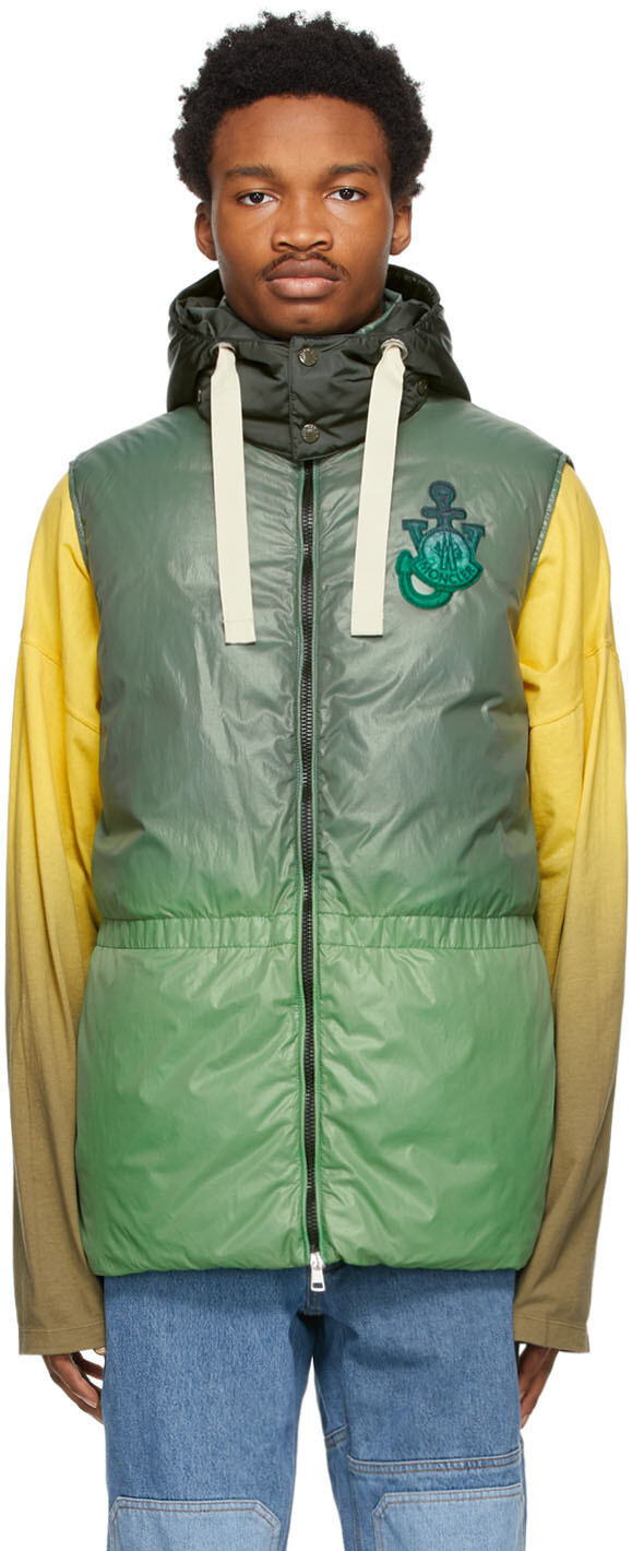 

1 Зеленый пуховый жилет Moncler JW Anderson Chesil Moncler Genius