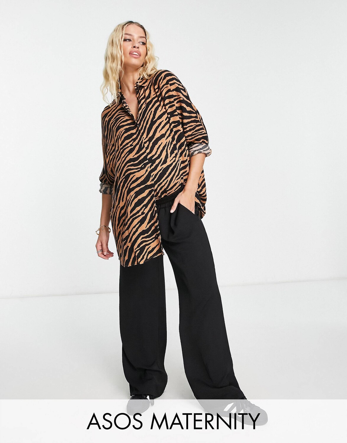 

Черные широкие брюки с завязками и манжетами ASOS DESIGN Maternity, Черный