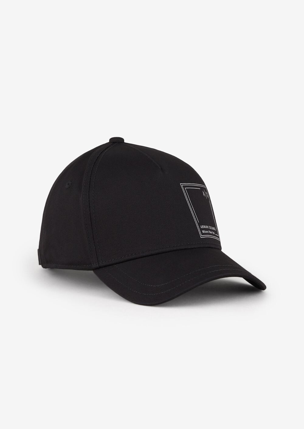 

Бейсболка из органического хлопка Armani Exchange, черный