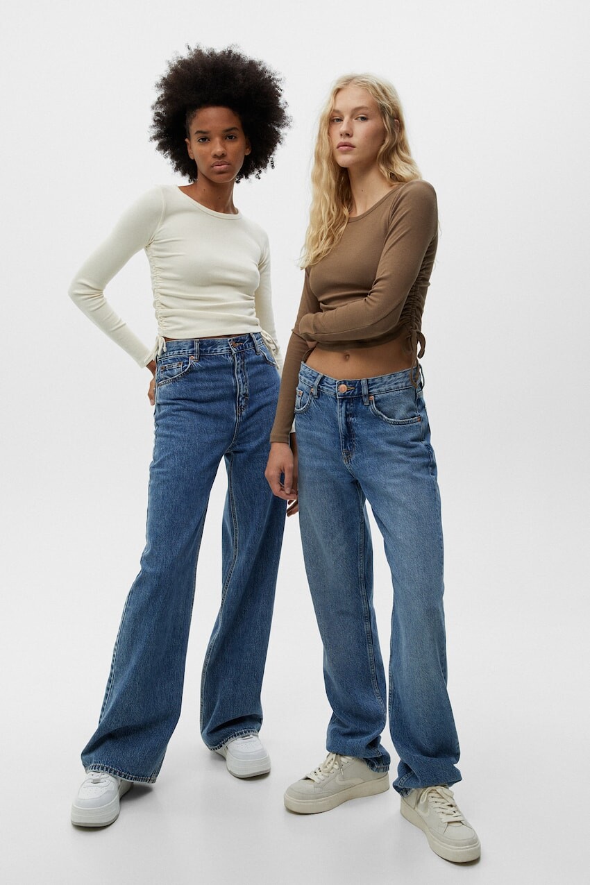 

Пачка футболок со сборкой сбоку Pull&Bear, коричневый