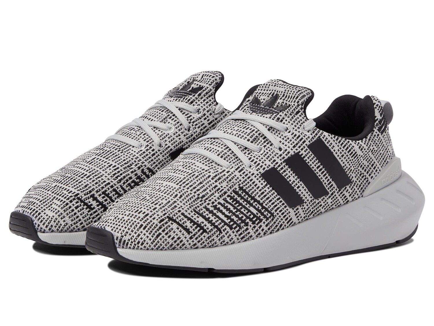 Детские кроссовки Adidas Originals Swift Run 22, серый/черный кроссовки adidas originals swift run 22 black white черный