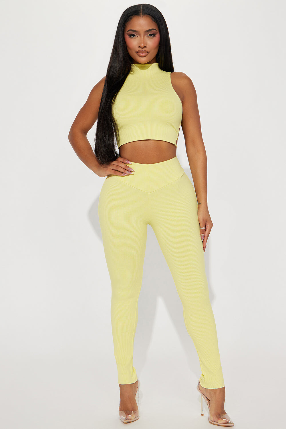 

Брюки Fashion Nova ST3388FN, банана