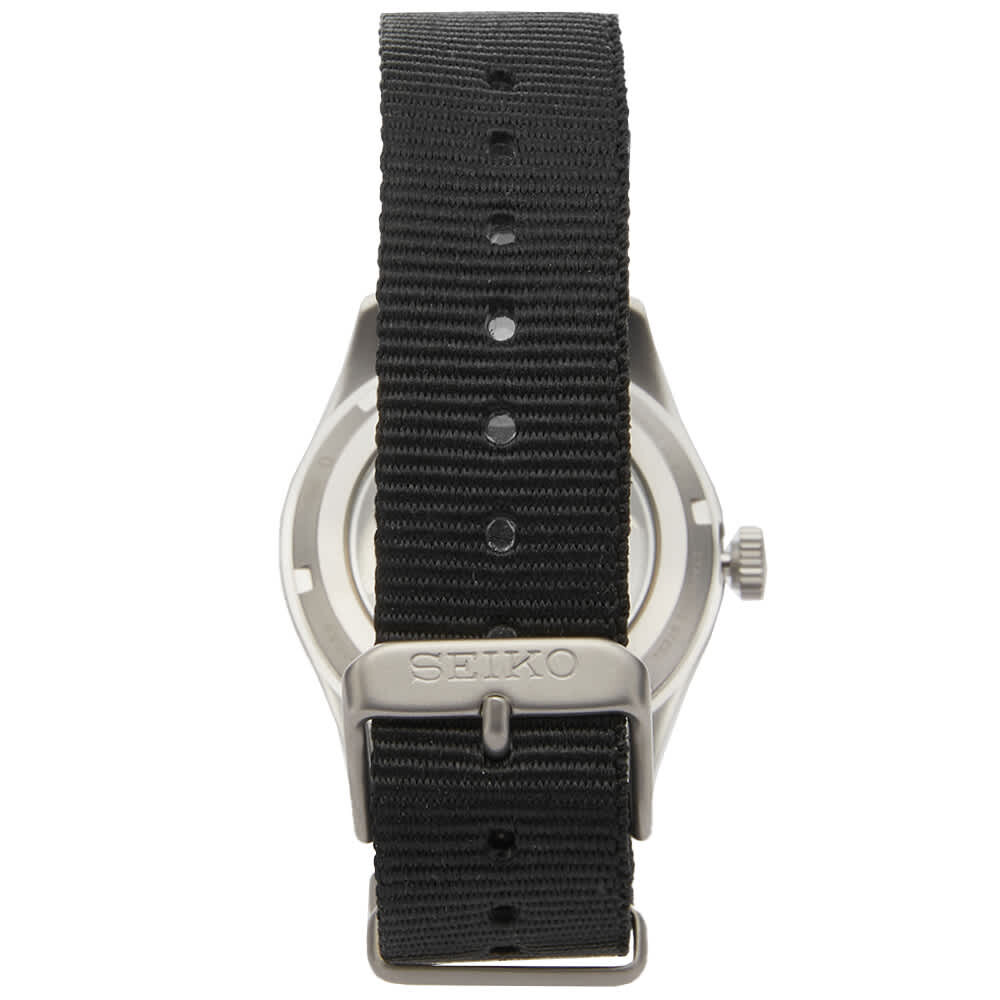 

Часы Seiko 5 Sports Field Automatic Day Date Watch