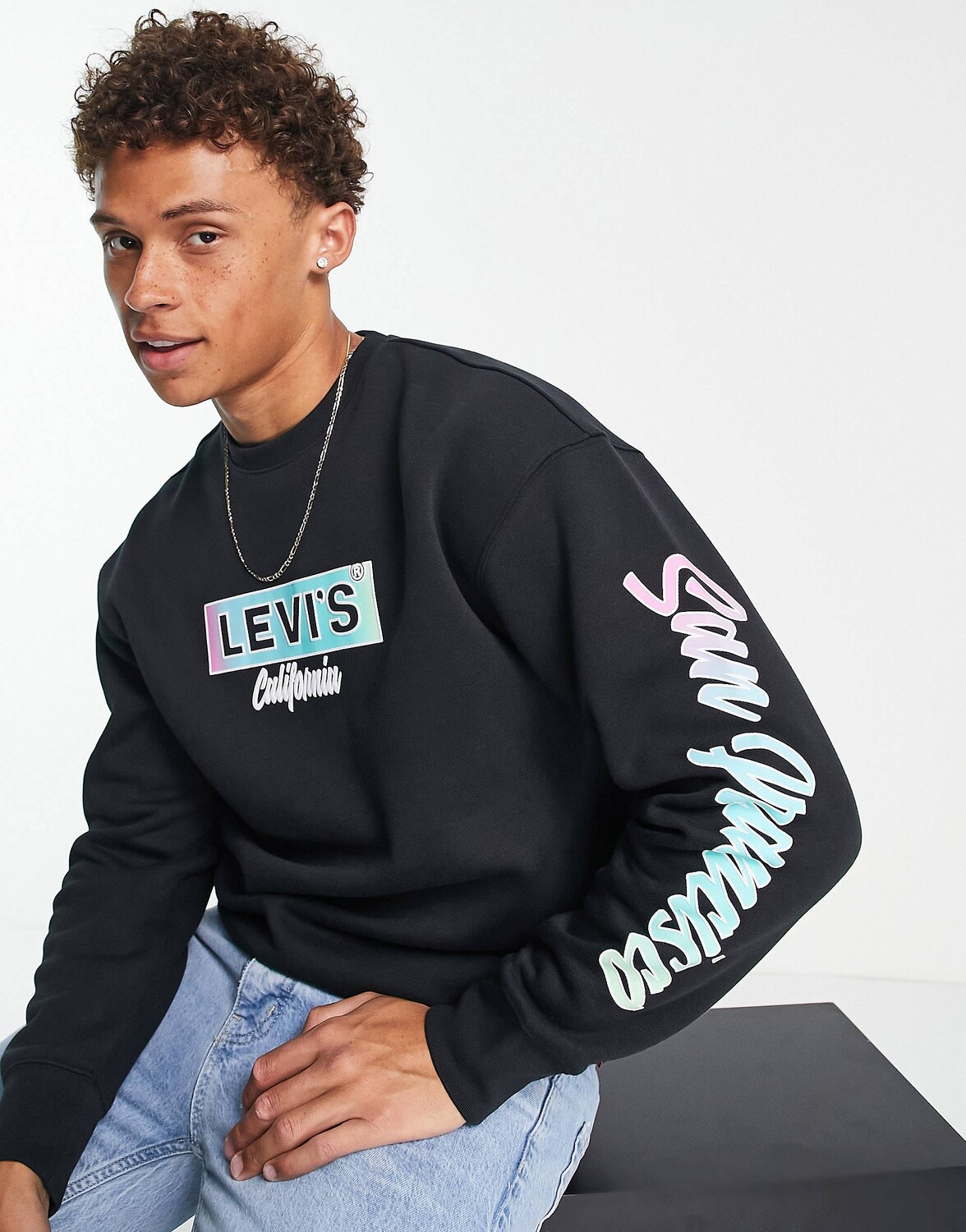 

Черная толстовка Levi's с логотипом boxtab