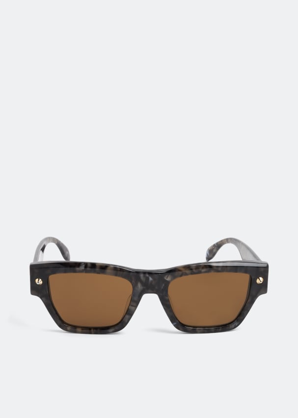Солнечные очки ALEXANDER MCQUEEN Spike Studs sunglasses, коричневый солнечные очки alexander mcqueen graffiti slashed sunglasses черный