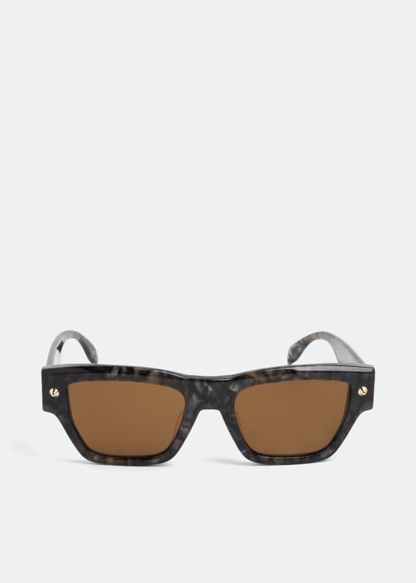 

Солнечные очки ALEXANDER MCQUEEN Spike Studs sunglasses, коричневый