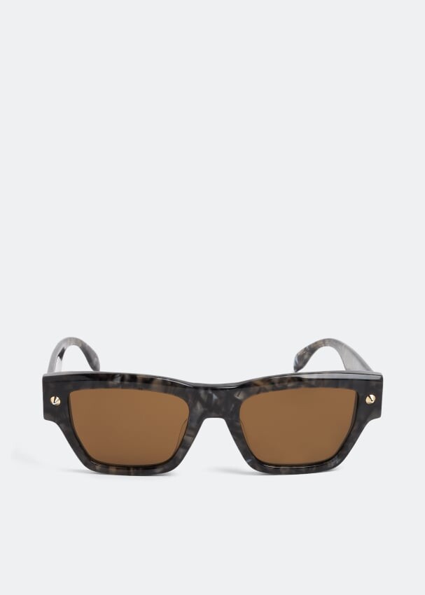 Солнечные очки ALEXANDER MCQUEEN Spike Studs sunglasses, коричневый солнечные очки alexander mcqueen skull pendant jewelled sunglasses золотой