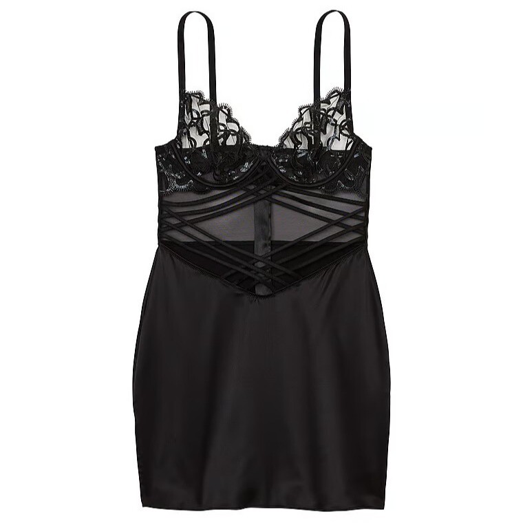 

Комбинация Victoria's Secret Shimmer Heart Embroidery Strappy Satin, черный