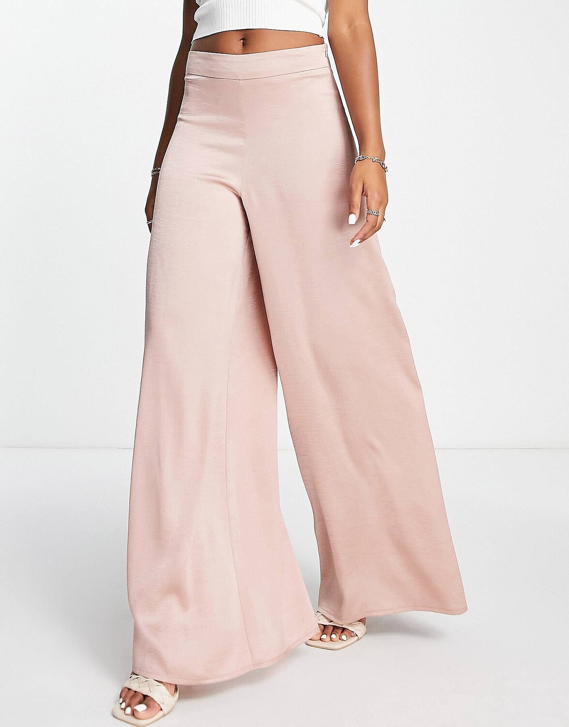 

Розовые атласные брюки широкого кроя ASOS DESIGN, Розовый