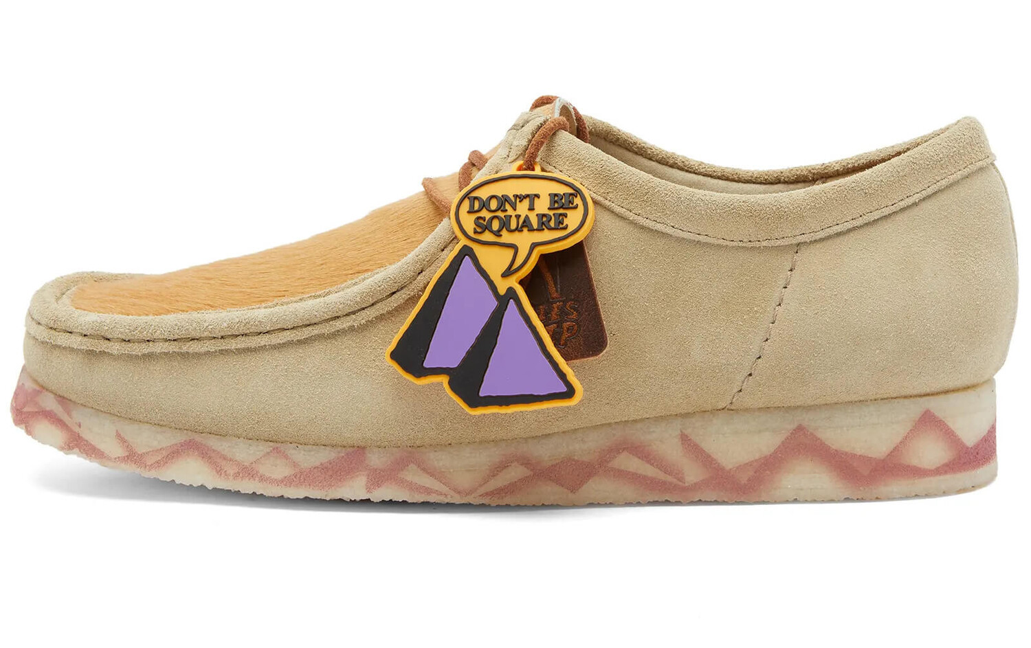 

Ботинки Clarks x Aries Wallabee, бежевый/розовый