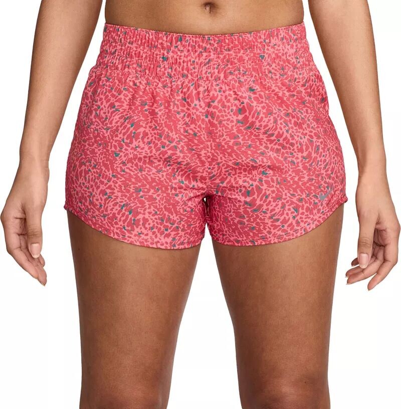 

Женские шорты Nike One Dri-FIT со средней посадкой, 3 дюйма, на короткой подкладке, коралловый