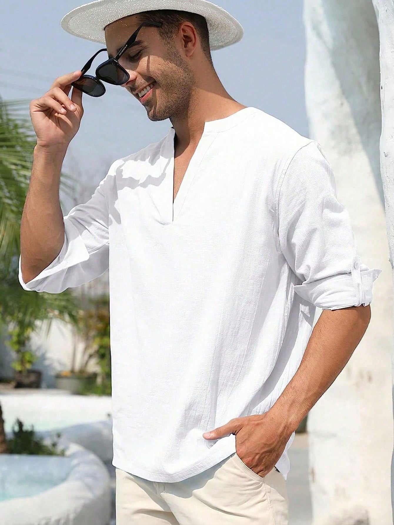 Мужская повседневная рубашка с длинным рукавом с надрезом и V-образным вырезом, белый новая рубашка поло мужская повседневная рубашка с длинным рукавом лоскутная рубашка сочетающаяся с цветами облегающая рубашка