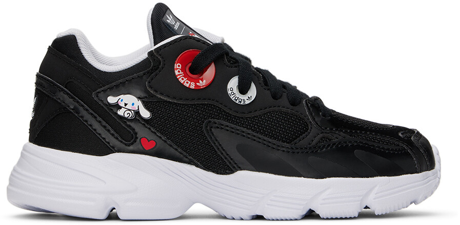 

Детские черные кроссовки Hello Kitty Astir Little Kids adidas Kids