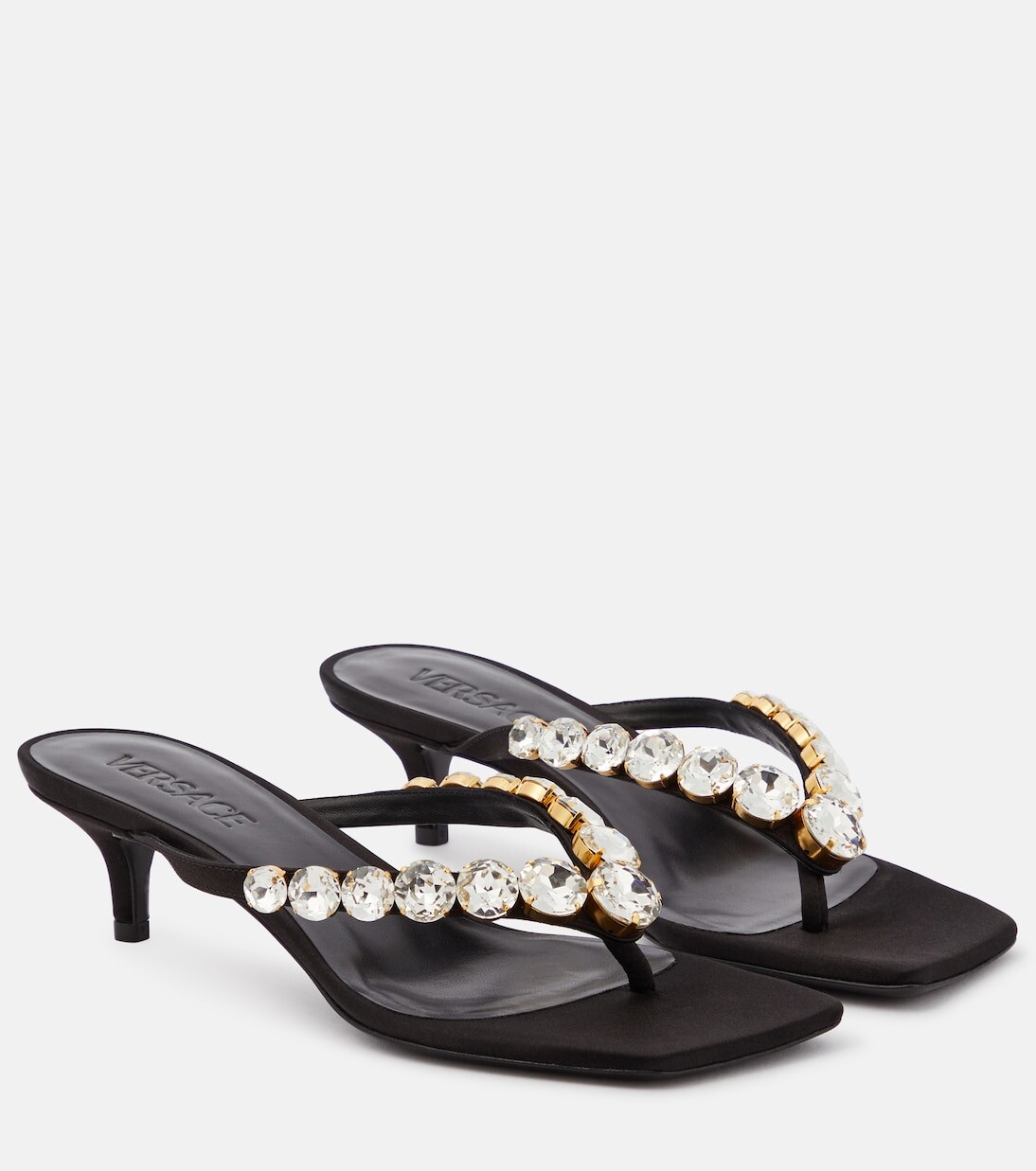 

Высокие летние босоножки с атласными ремешками и декором Versace, черный