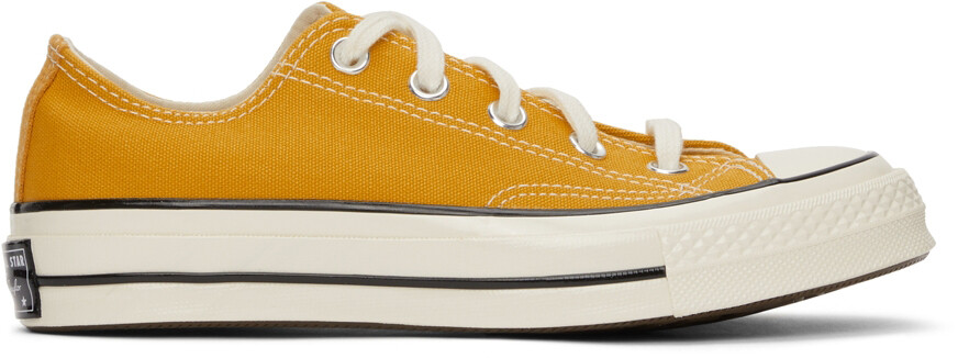 

Желтые кроссовки Chuck 70 OX Converse