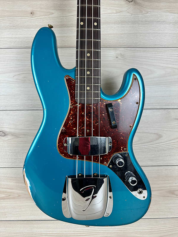 Fender Custom Shop Limited Edition 60 Jazz Bass Relic Aged Ocean Turquoise 60' Custom Shop Jazz Bass custom shop electric bass guitar handmade 5 stings bass guitarra tiger flame top high quality pickups real photos