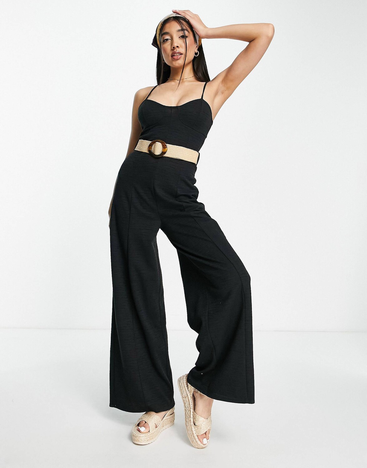 

Корсетный комбинезон с вырезами на спине и поясом из рафии ASOS DESIGN из льняного джерси