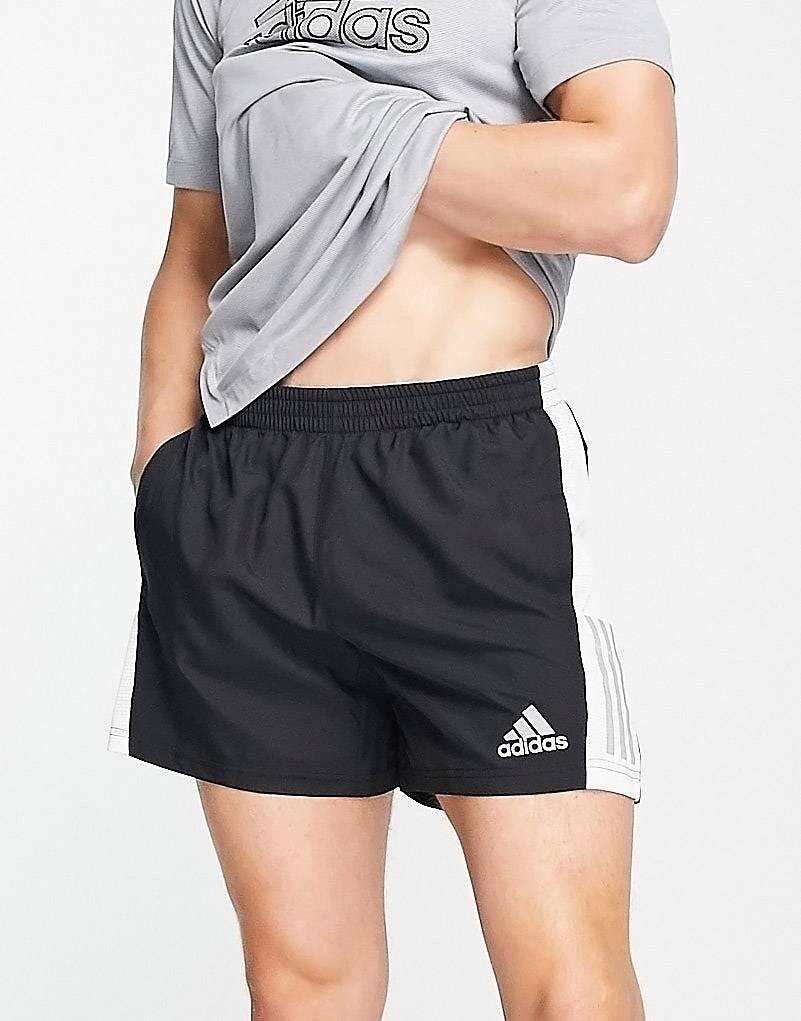 

Черные белые шорты со вставками adidas Running Own the Run
